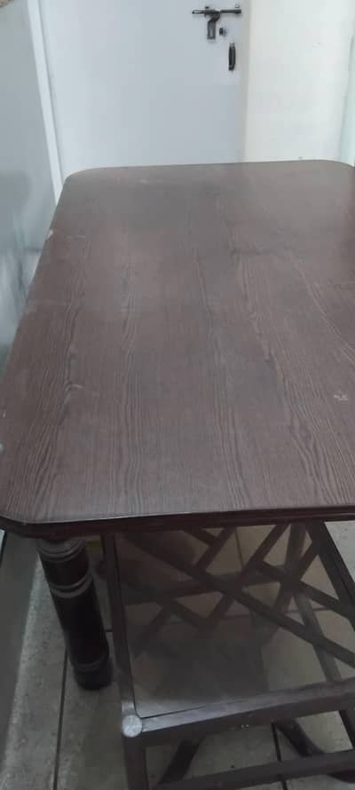 Big 6 seater dinning table