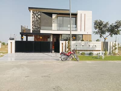 10 Marla Luxury Living House For Sale In DHA Phase 5 Near Park Prime Location