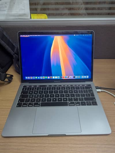MacBook Pro 13-inch, 2018 – Intel Core i5, 8GB RAM, 256GB SSD