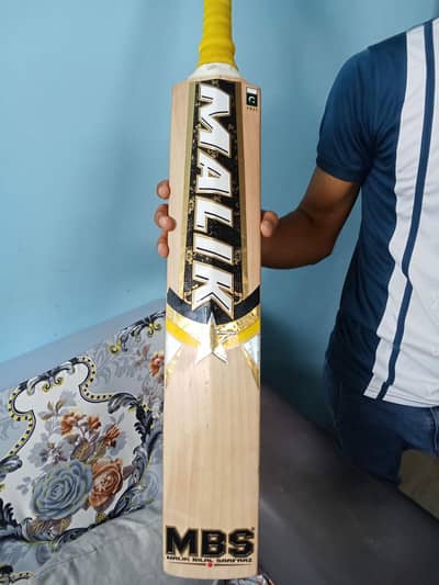 MB Malik Big Hitter Original Willow Bat | 9 Straight Grains