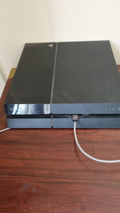 playstation 4 with accesories