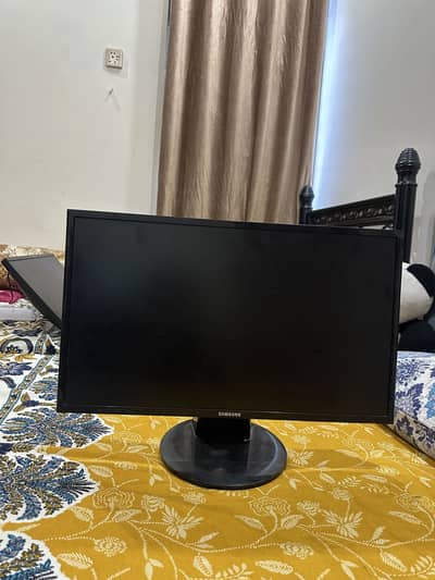 24 inch monitor