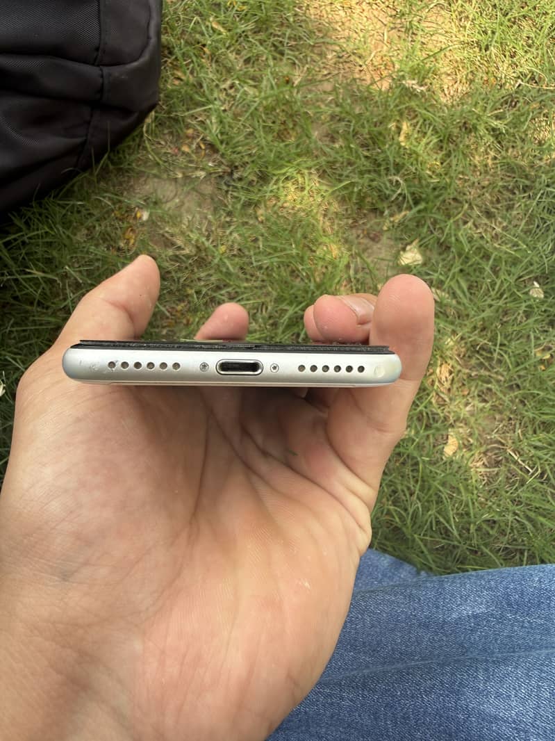 Apple iPhone SE 5