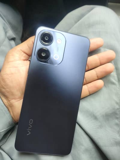 Vivo Y11 D