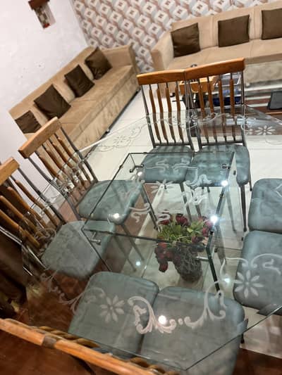 8 Chairs Dinning Table
