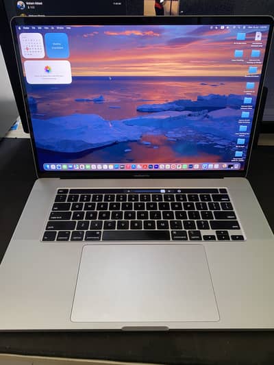 MacBook Pro 2019 i7 (16inch) 1TB