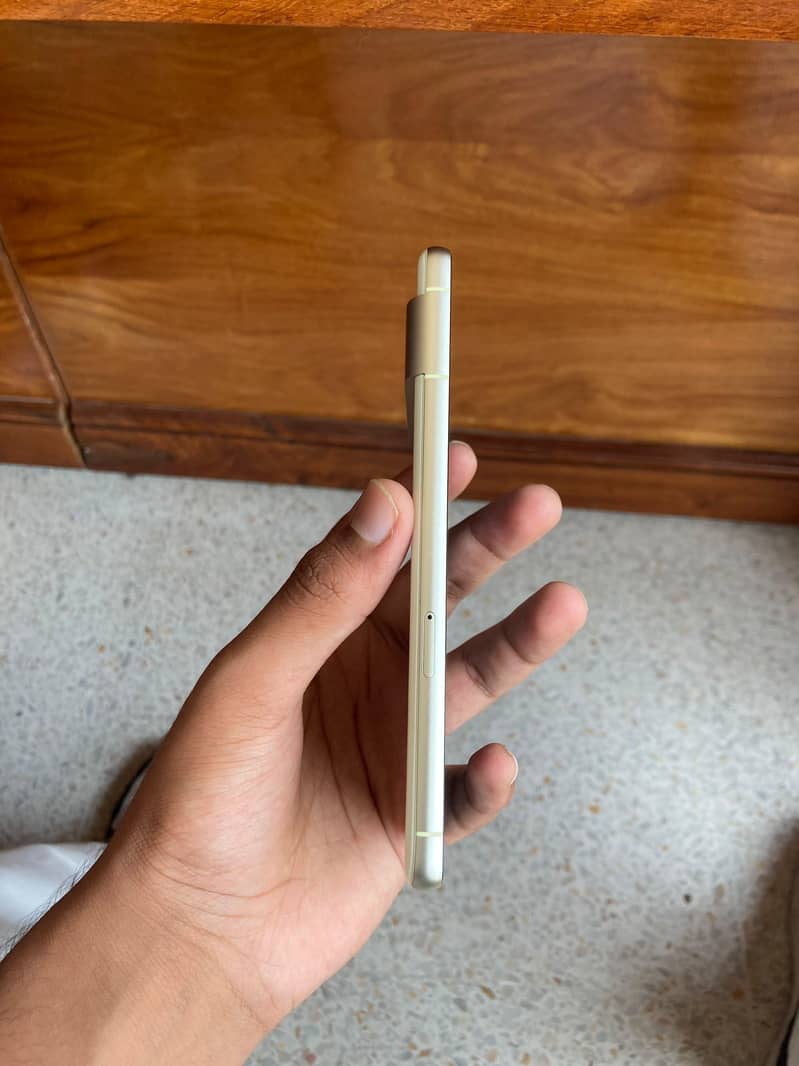 Google Pixel 7 2