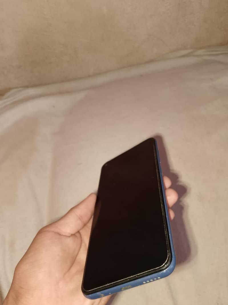 Xiaomi Redmi Note 9 6