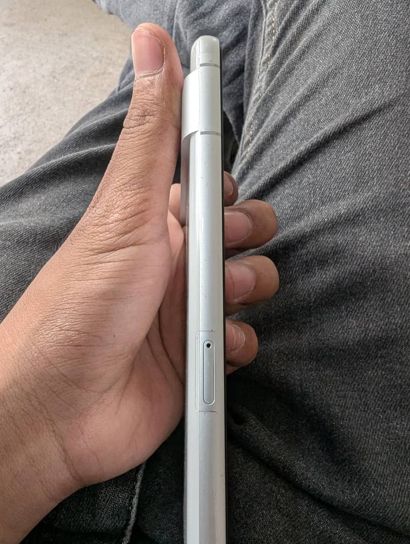 Google Pixel 7 2