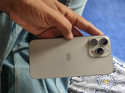 Apple iPhone 15 Pro Max