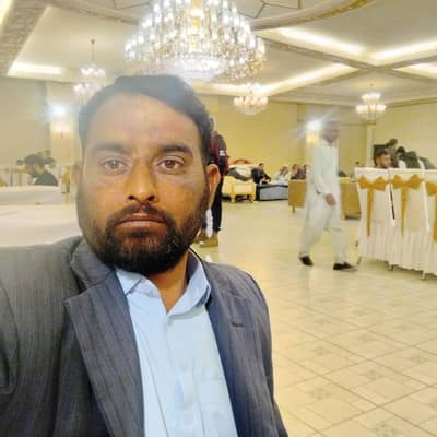 mojee Apne Leye job chaye .