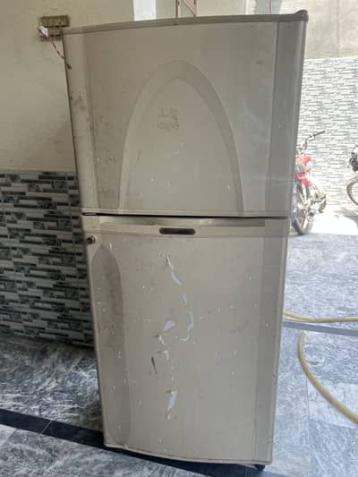 Dawlance Fridge 2 door