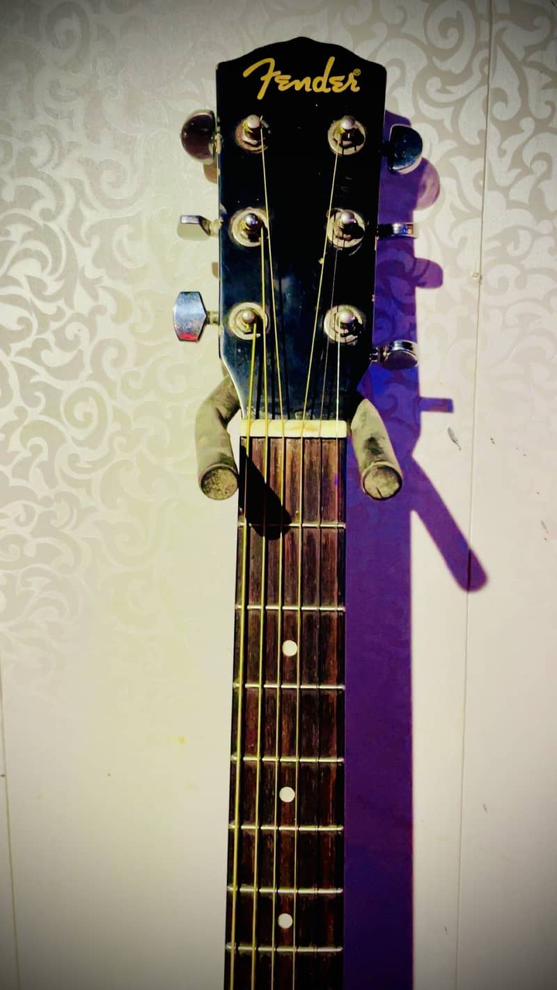 Fender FA -100 4