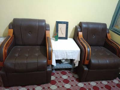 Comfortable 5 Seater Leather Sofa Set – Strong & Durable
