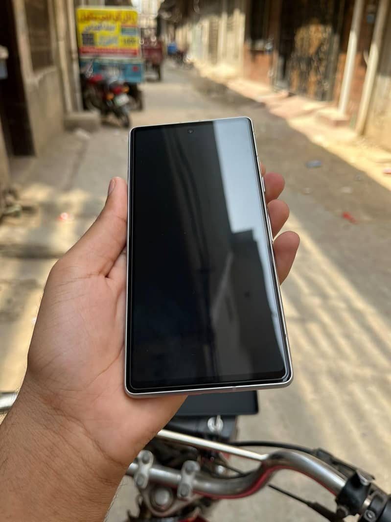 Google Pixel 7a 4