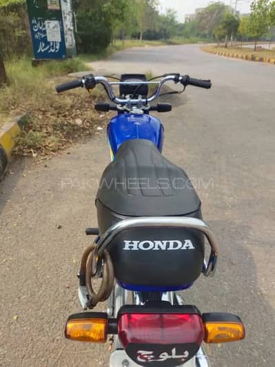 Honda CD 70 2023