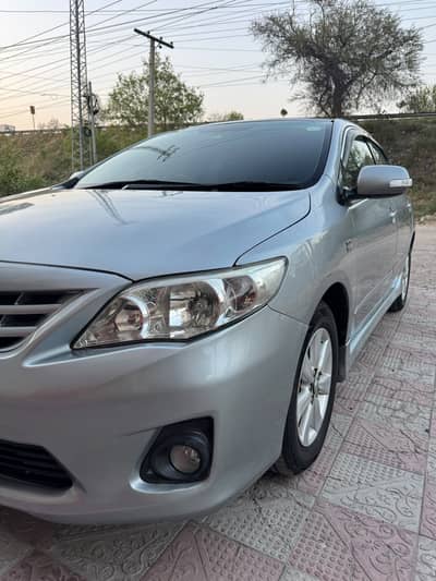 Toyota Corolla Altis 2012