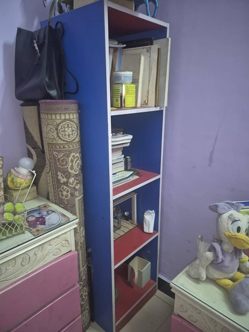 Book rack 0