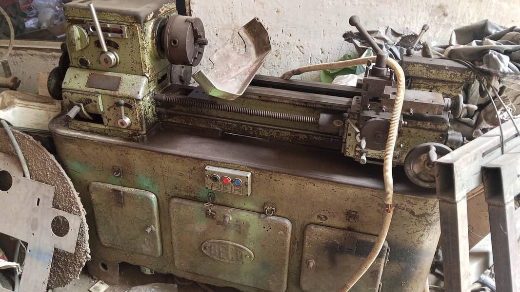 leathe machine 0
