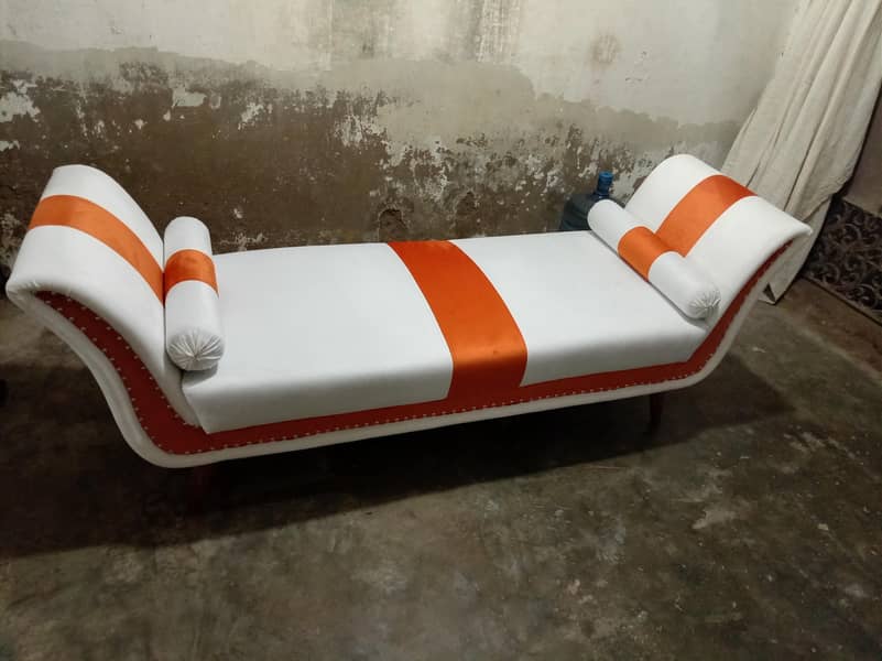 BACKLESS 2 seats 1