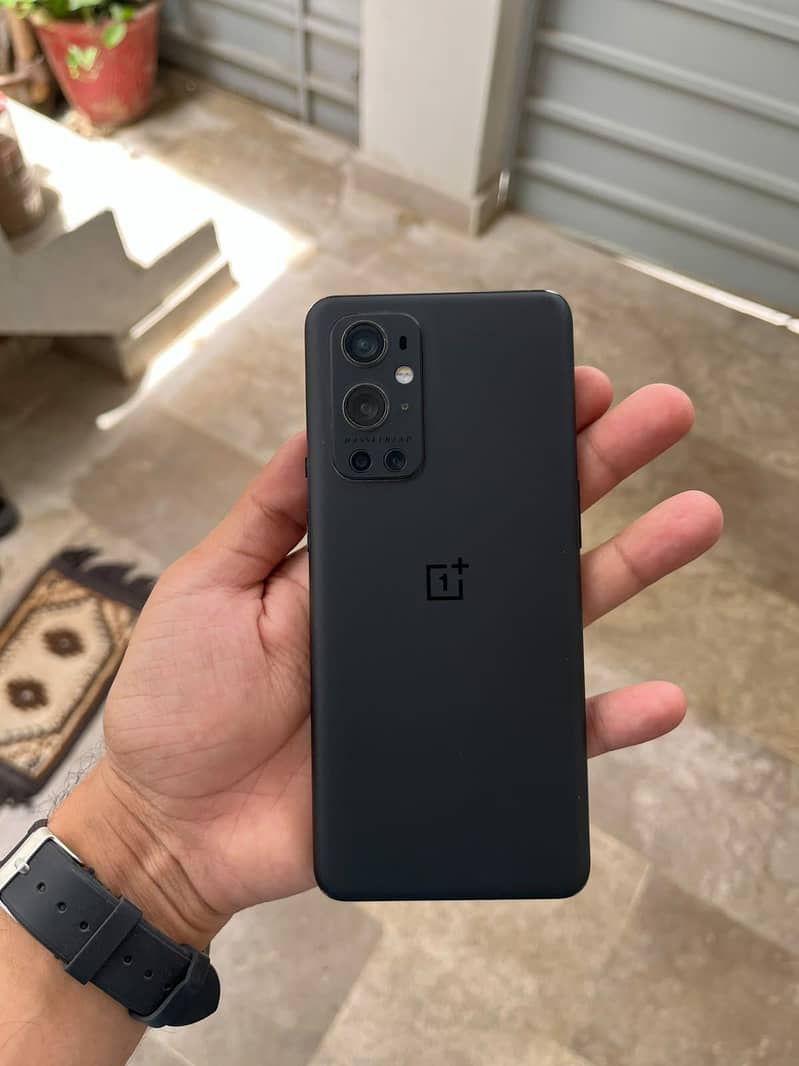 One Plus 9 Pro 0