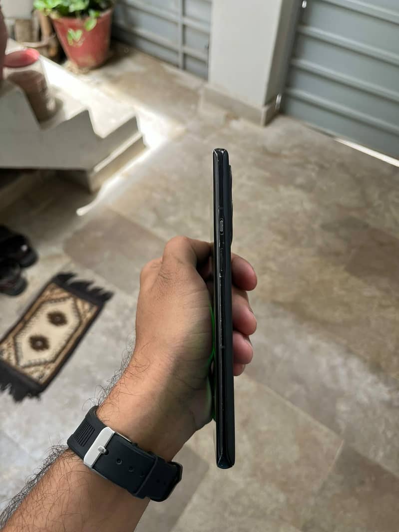 One Plus 9 Pro 3
