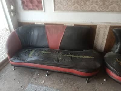 uesd sofa for sale in reasonable price