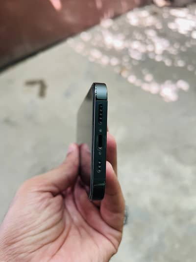 Apple iPhone 13 Pro