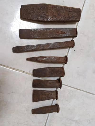 chisel ( Chheni set ) only Rs 500
