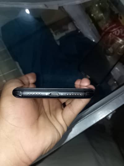 Apple iPhone XR