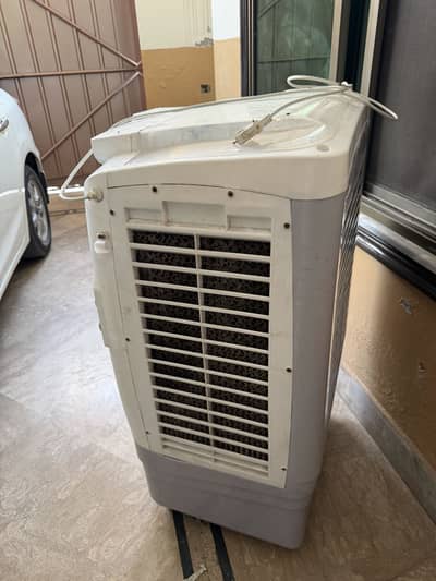 Air cooler one year used