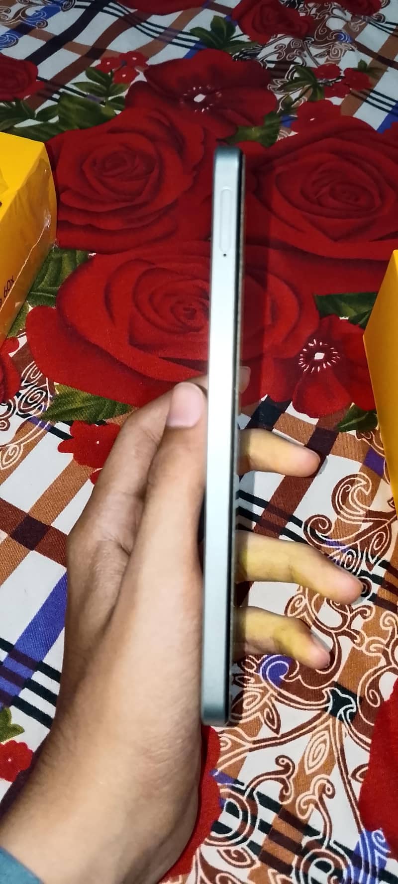 Realme Note 60x 4