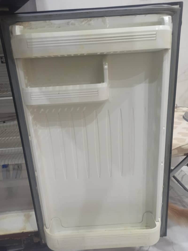 Fridge 3