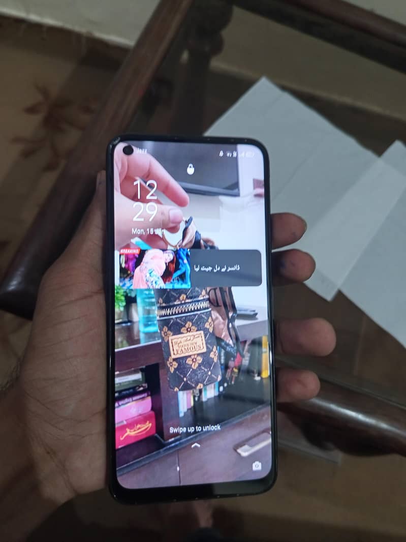 OPPO A54 4