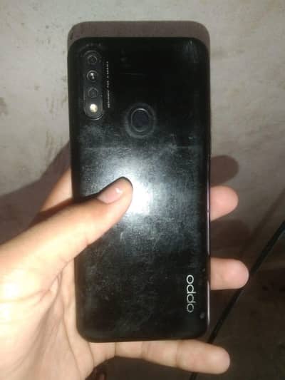 OPPO A8