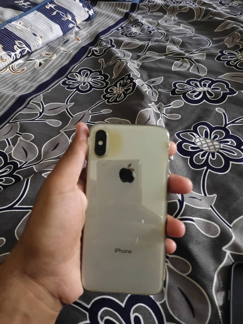 Apple iPhone X 1
