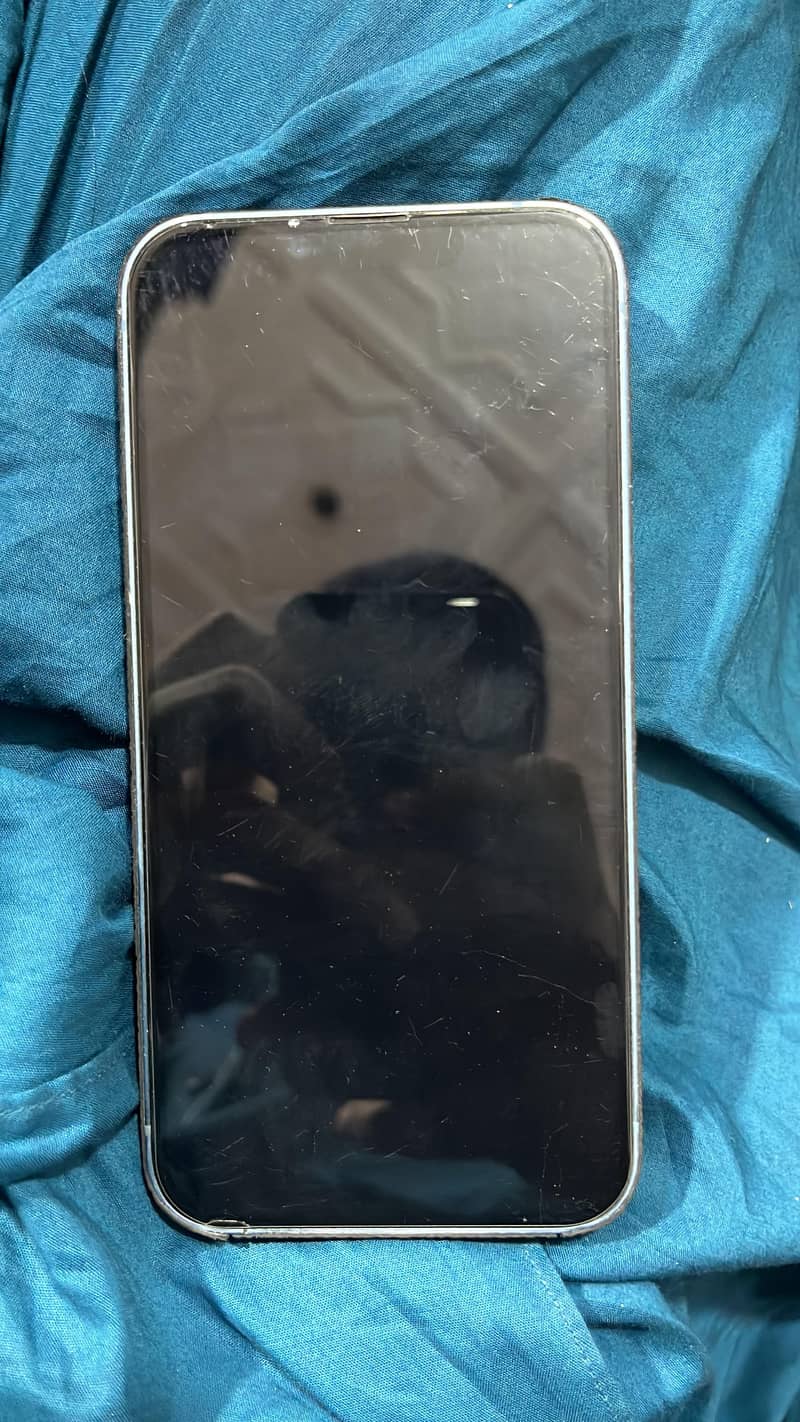 Apple iPhone 14 2