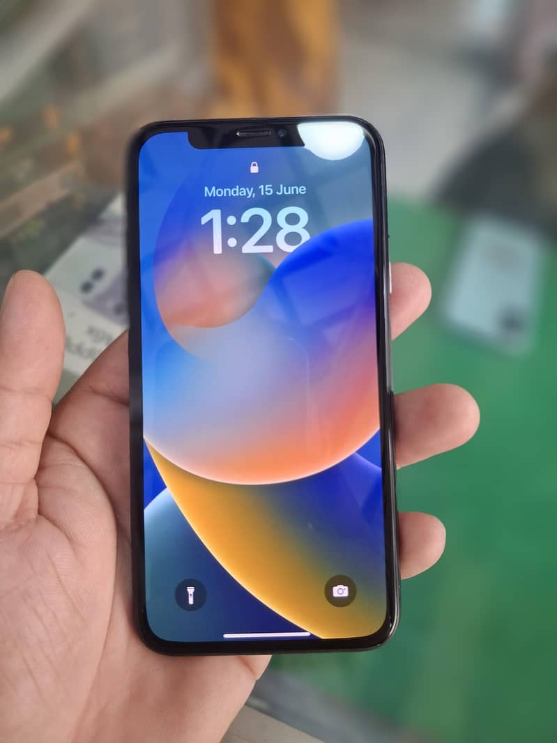 Apple iPhone X 0