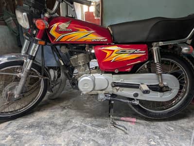 Honda 125 2021 model full genuine seald pack engine sound less