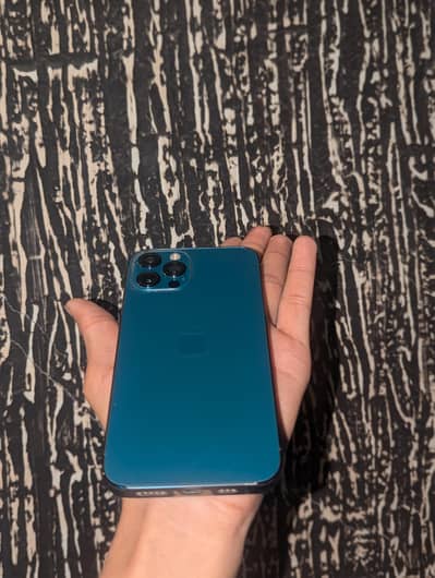 Apple iPhone 12 Pro 9/10 condition