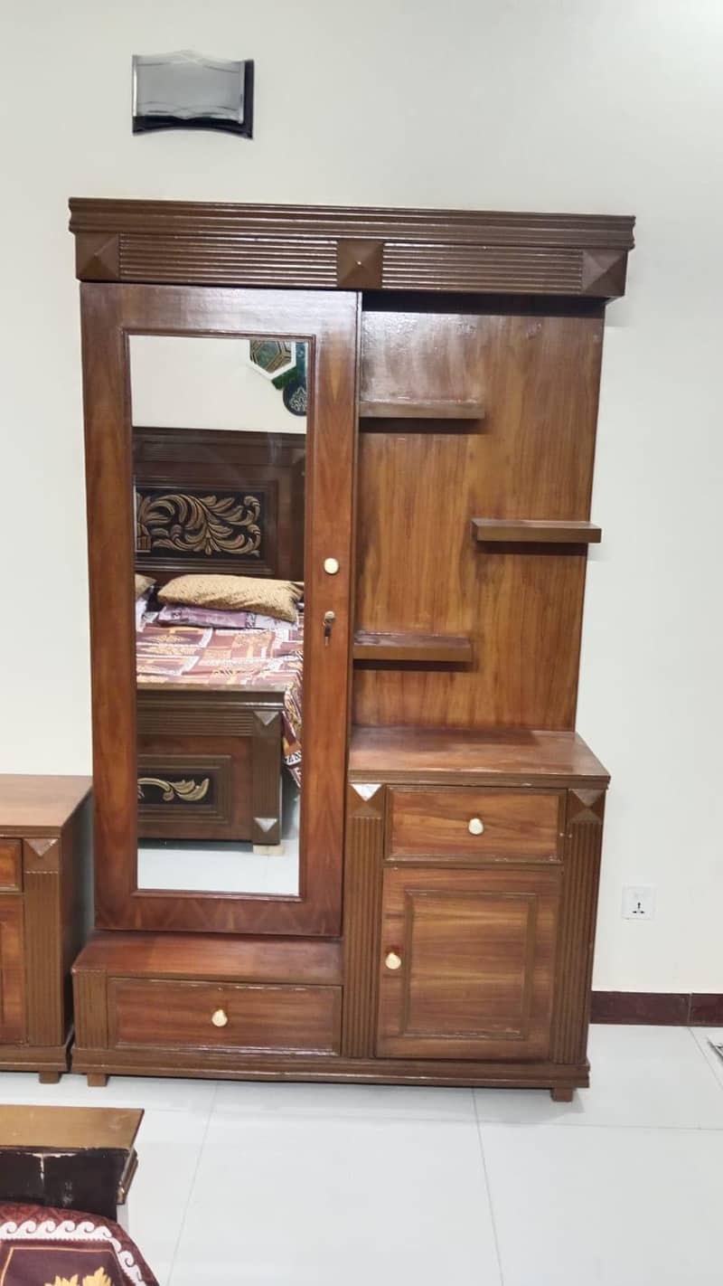 BED set and Dressing table 6