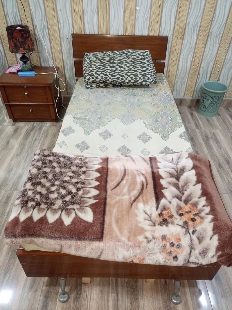 lush condition single bed 2