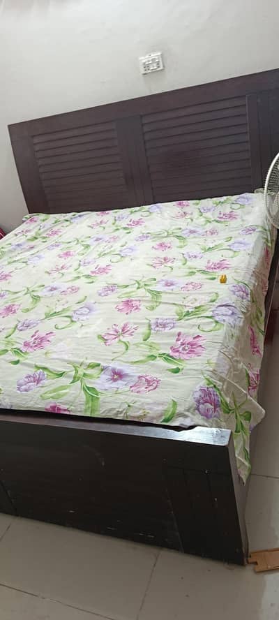 King size bed with mattress for urgent sale