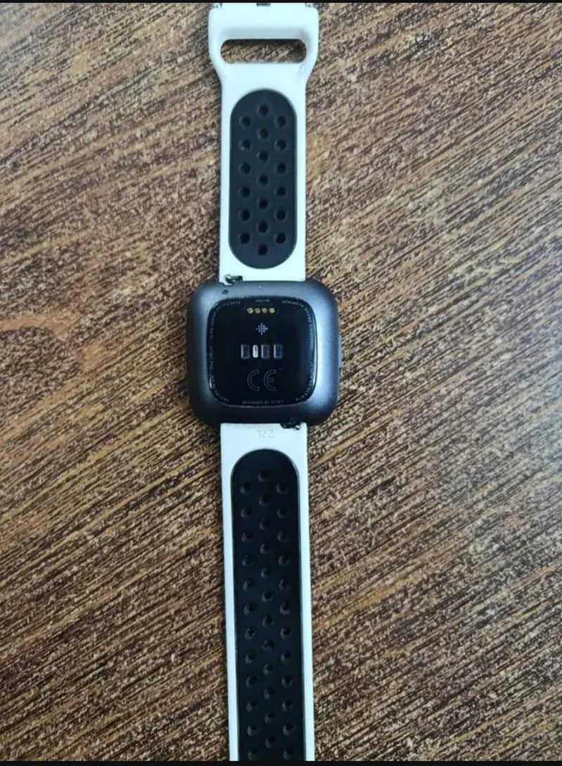 Google Fitbit Versa 2 2