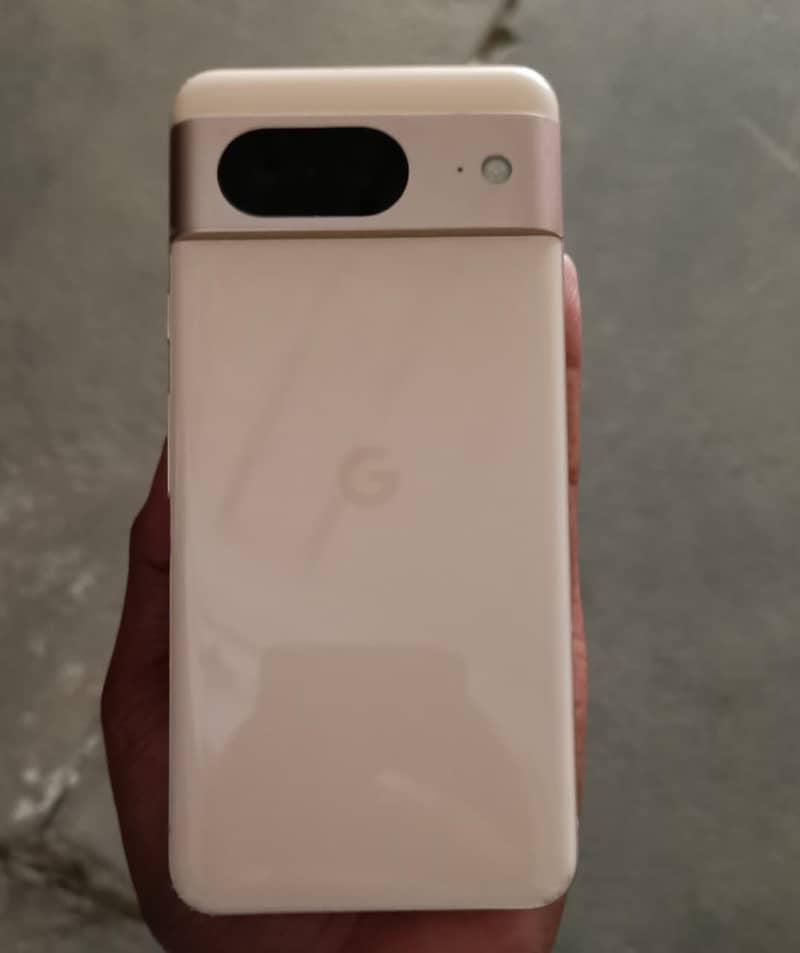 Google Pixel 8 1