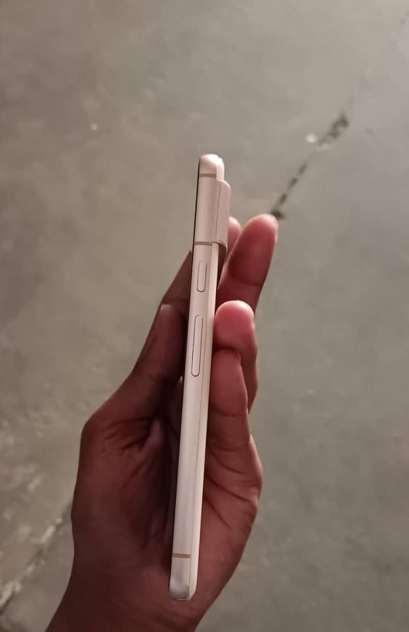 Google Pixel 8 8