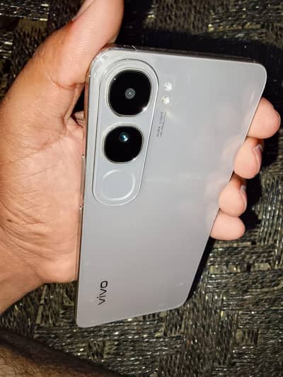 Vivo Y200