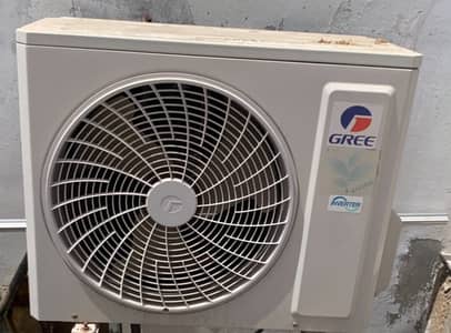 Gree 1.5 Ton Inverter AC – 10/10 Condition (Only 1 Season Used)