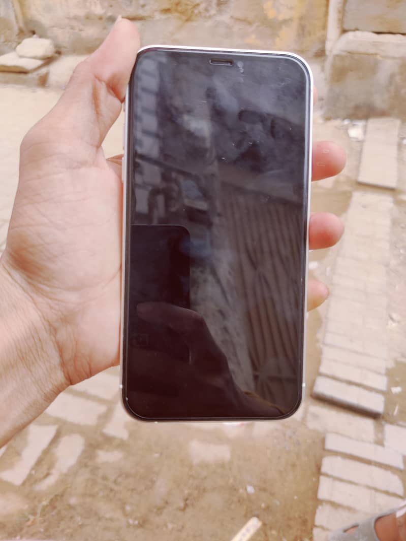Apple iPhone XR converted 17pro max 1