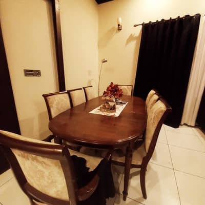 USA imported dining table with 8 chairs (2 master chairs 6 reguler )